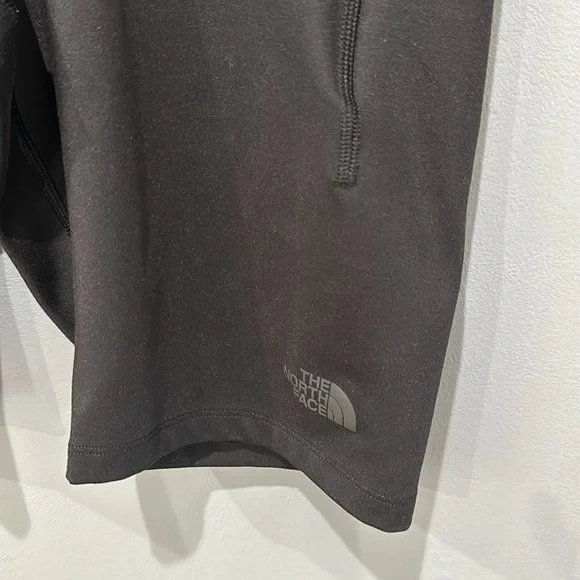 The North Face Womens Motivation High Rise Shorts XL - Picture 4 of 10